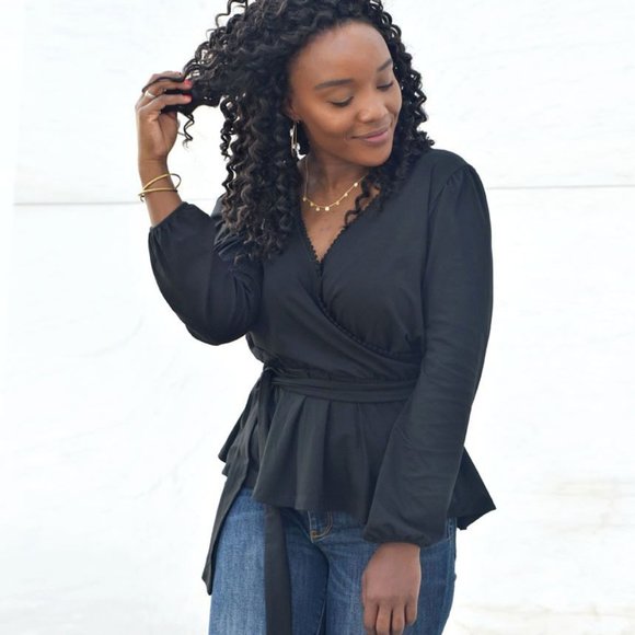 Elegantees Tops - Elegantees Gretchen Top in Black